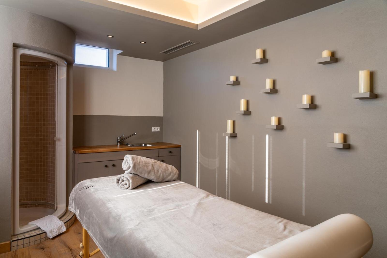 Wander- Und Wellnesshotel Kanzler Bad Mitterndorf Exterior foto