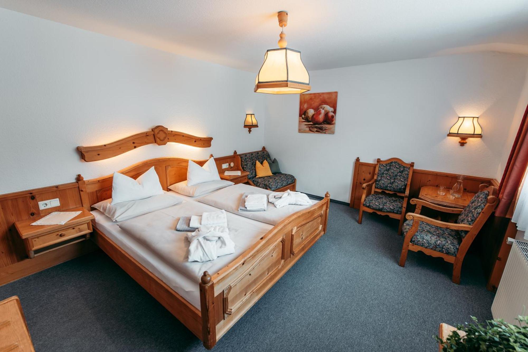 Wander- Und Wellnesshotel Kanzler Bad Mitterndorf Exterior foto