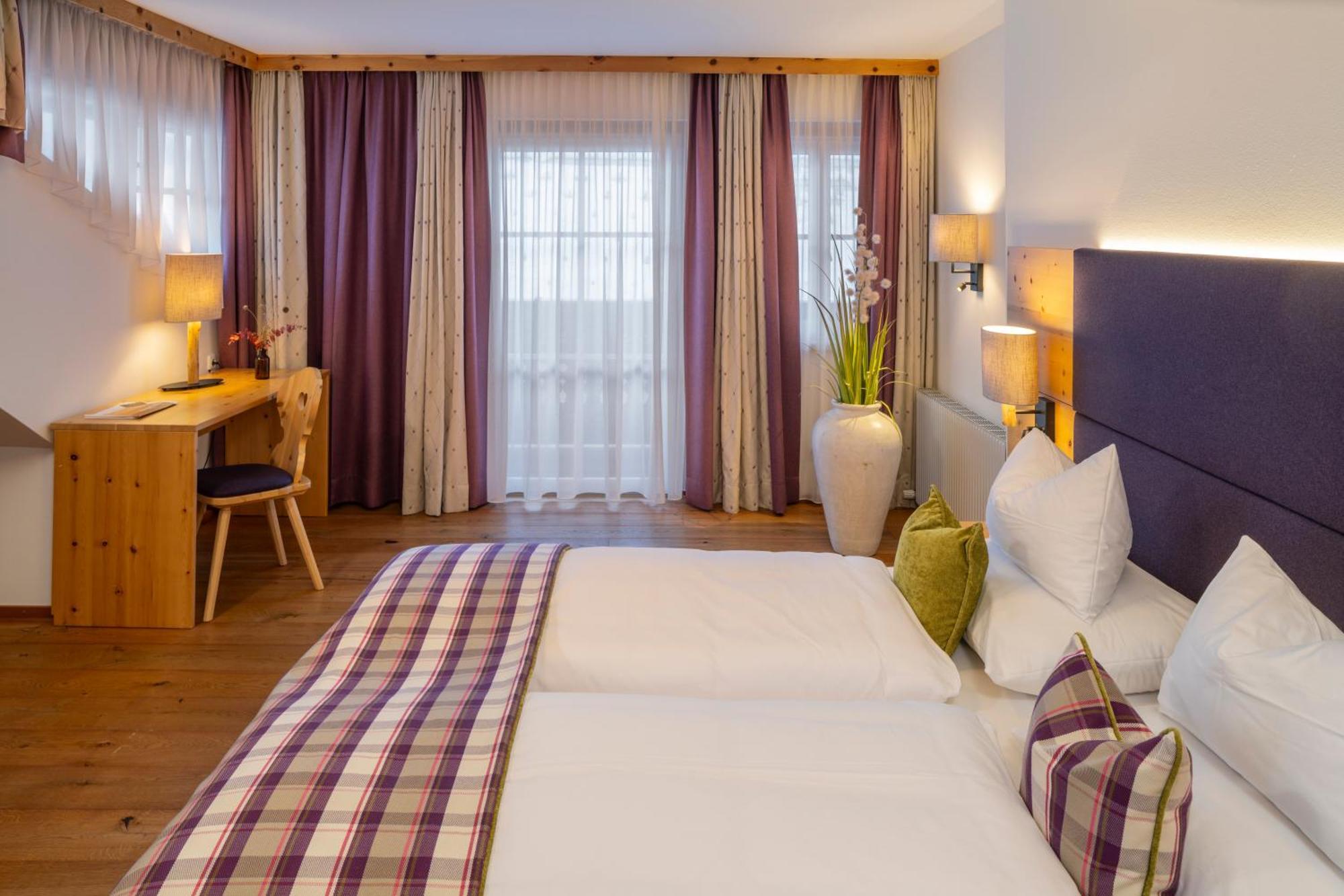 Wander- Und Wellnesshotel Kanzler Bad Mitterndorf Exterior foto