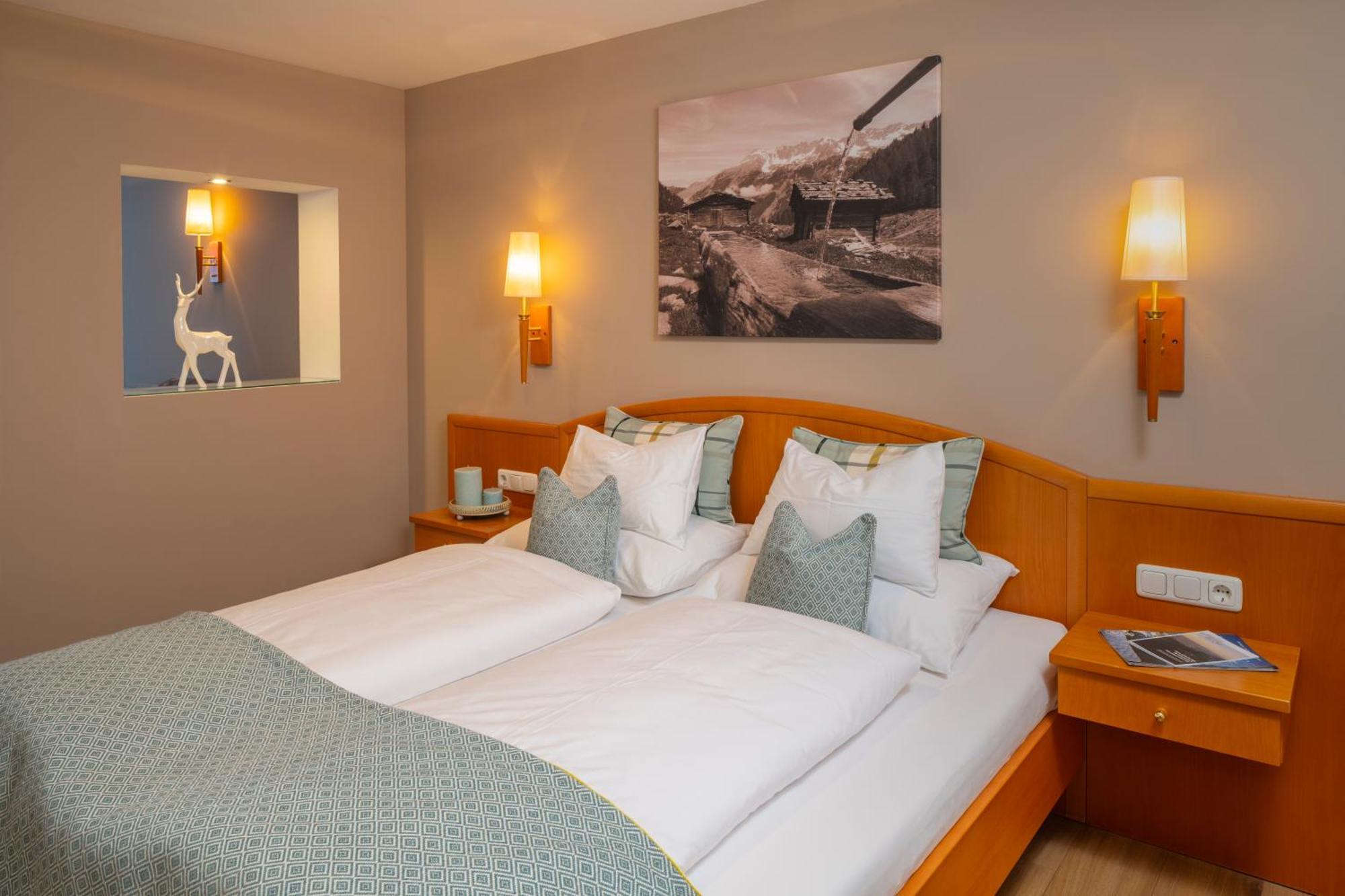 Wander- Und Wellnesshotel Kanzler Bad Mitterndorf Exterior foto